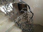 Необычные перила с серебристым патинированием